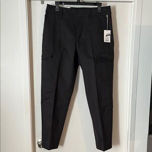 a new day Black high rise tapered leg Cargo Pants NWT size 12